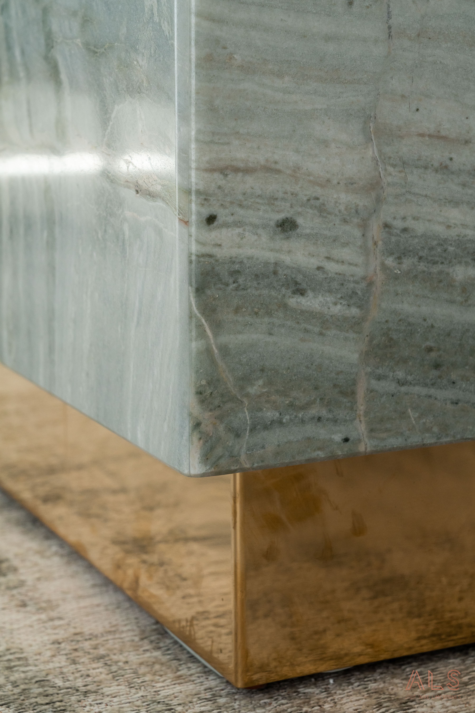 Timeless Table Airelimestones Natural Stone, Limestone, Marble Portugal